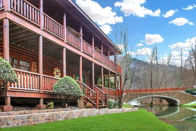 Creekside Lodge covered decks next to creek