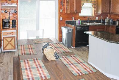 Rustic Acres dining area and fully furnished kitchen