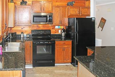 Rustic Acres fully furnished kitchen