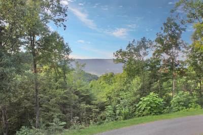 Smoky Mountain Cabin "Sunset View Chalet" - Beautiful Mountain View