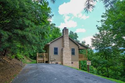 Nestled Inn parking area