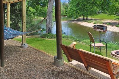 River Falls lower relaxation area with swing and hammock