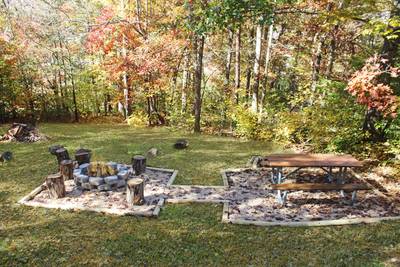 Mountain Magic outdoor fire pit and picnic table