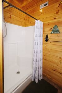 Bearfoots Cozy Cabin upper level bathroom 2 with walk-in shower