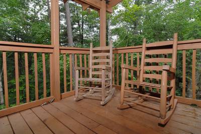 Cozy Bear Escape back deck with rocking chairs