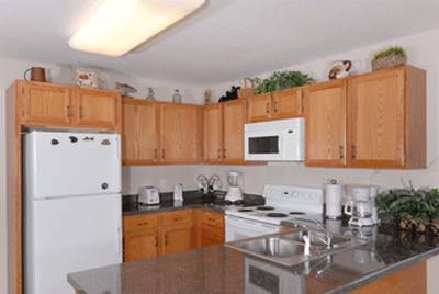 River Escape fully furnished kitchen