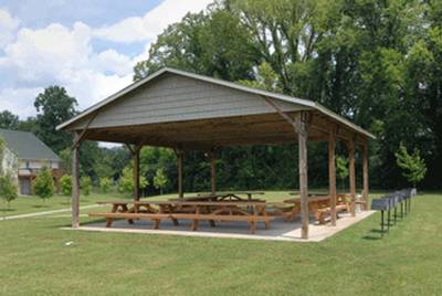 River Escape River Pointe community pavilion with picnic area