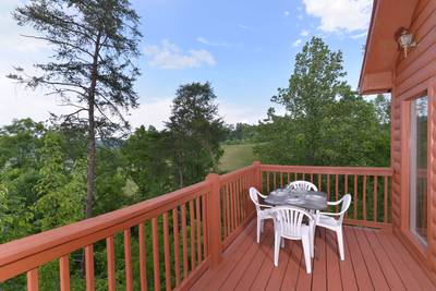 Relax and Enjoy this Pigeon Forge Chalet Rental