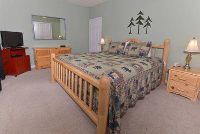 Pigeon Forge Three Bedroom Chalet Rental