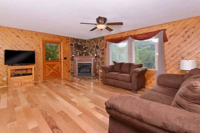 Lakeview living room with electric fireplace