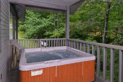 Lakeview hot tub