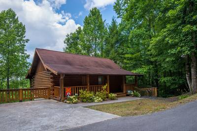 The Cabin at SunRae Ridge