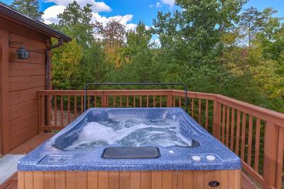 Serenity Ridge hot tub on back deck